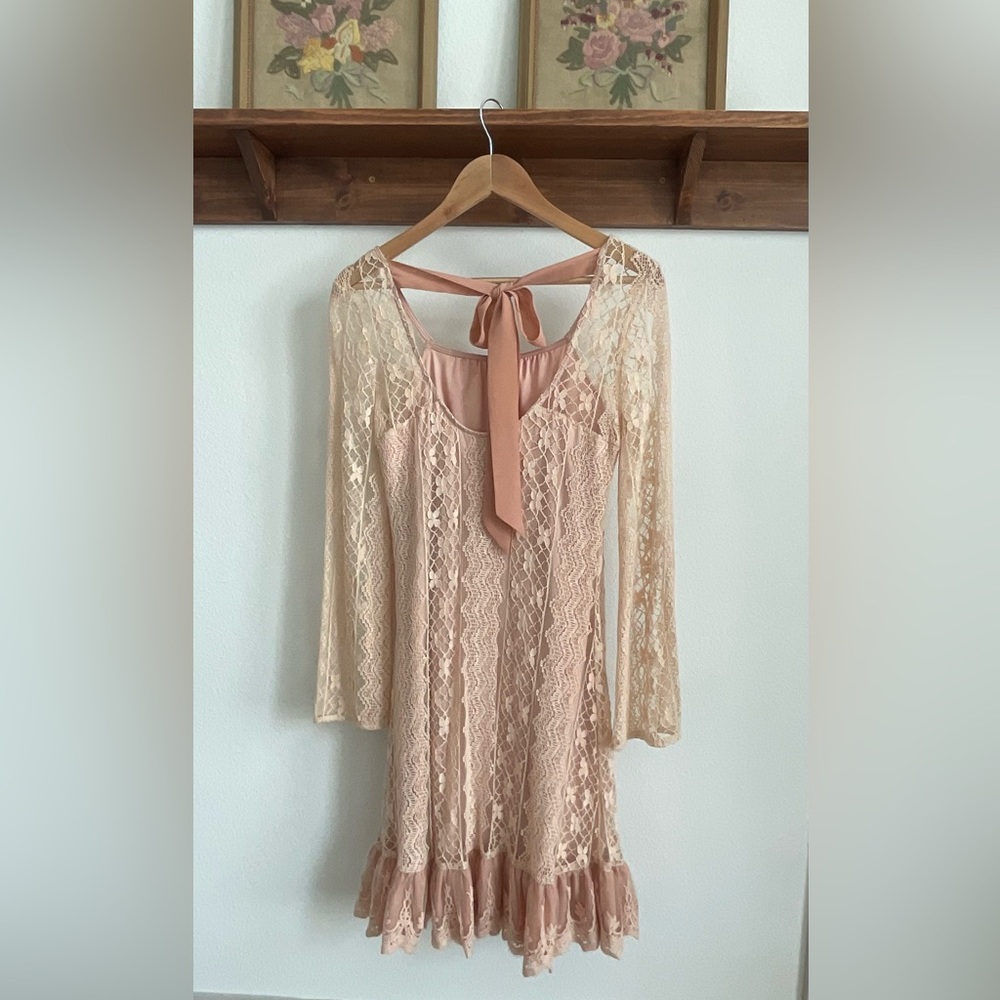Lace a’reve dress